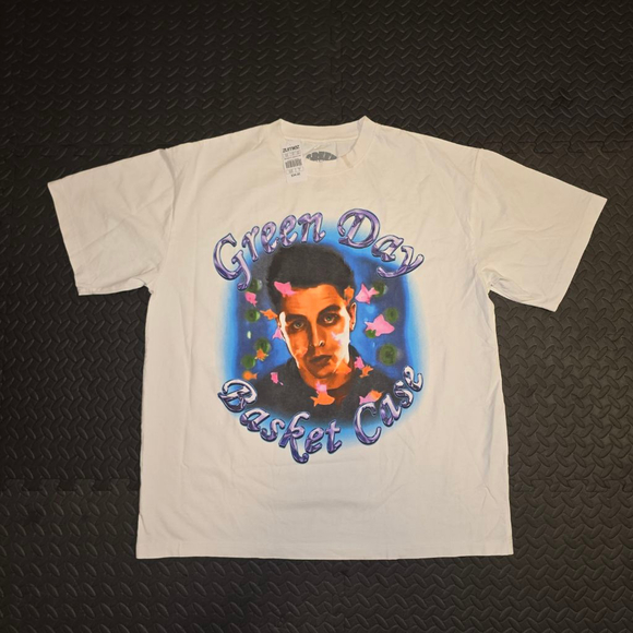 Men's Green Day Basket Case Airbrush Short Sleeve Tee XL White Blue - Picture 1 of 4